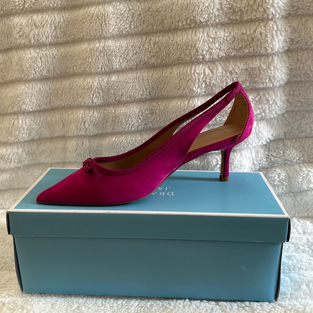 Pink heels